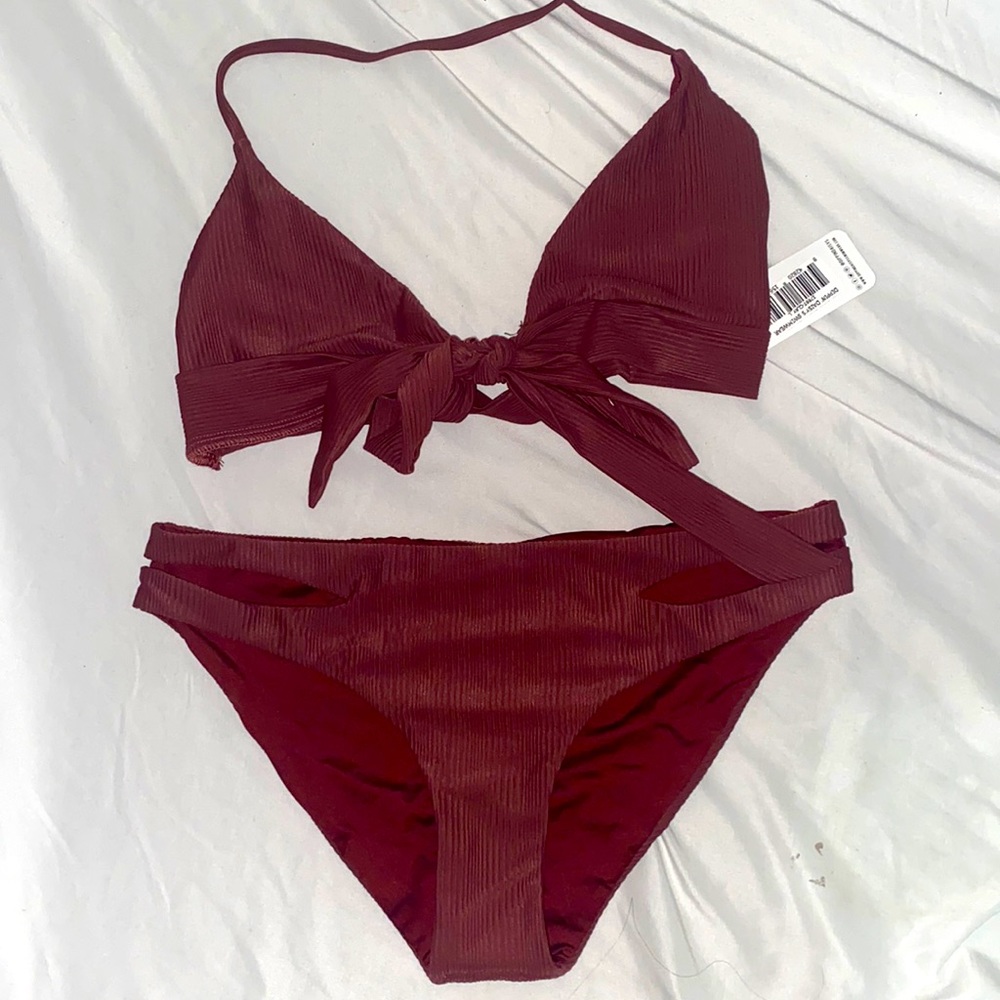 Red clay ribbed bikini